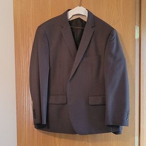 Angelo Rossi 2 Piece Suit, 48S, Charcoal